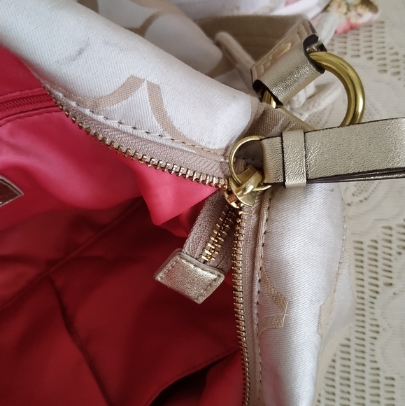 Authentic Coach Poppy F20762 Daisy Floral Gold Glitter Shoulder bag - Picture 5 of 17